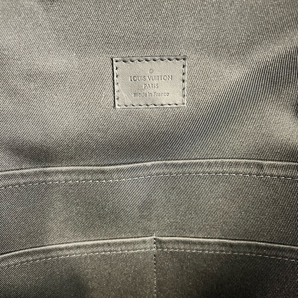 ‼️SOLD ELSEWHERE‼️Louis Vuitton Discovery MM Backpack - Picture 11 of 13